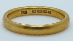 A 22ct gold wedding band, Birmingham 1926, 5.7g, size Q