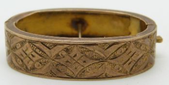 Victorian yellow metal scarf clip with engraved decoration