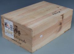 Case of twelve bottles of Chateauneuf du Pape Vieux Télégraphe 1998 red wine, 750ml, 12.5% vol,