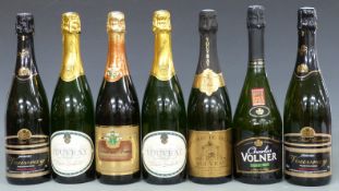 Seven bottles of sparkling wine comprising five bottles of Vouvray including Chateau De Valmer,