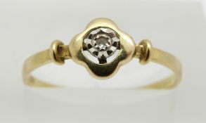 A 9ct gold ring set with a diamond, 1g, size M