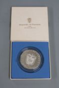 Franklin Mint 1974 Panama 20 Balboas silver coin, 60mm, 132g, boxed with certificate