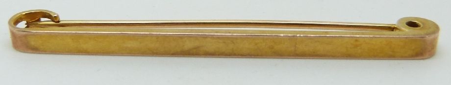 A 9ct gold tie pin, 3.2g, in original box