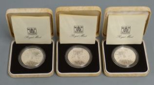 Three cased Queen Mother's 80th birthday commemorative silver proof crowns