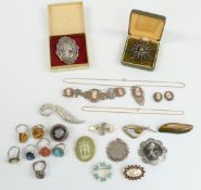 A filigree and cameo bracelet, agate brooch, silver brooches etc