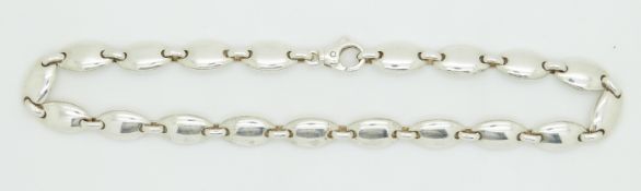 Tiffany and Co. silver necklace made up of oval links