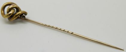 Victorian stick pin in a knotted design, in original box