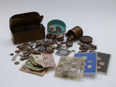 An amateur collection of overseas and UK coinage, Queen Victoria onwards, with some banknotes and
