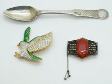 Art Deco brooch set with carnelian agate, marcasite and enamel, a modern brooch and white metal