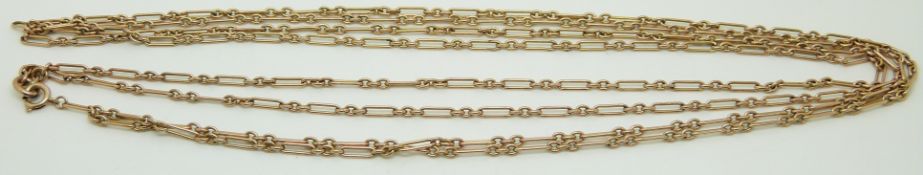 A yellow metal double strand necklace made up of oval and elongated links, 18.5g