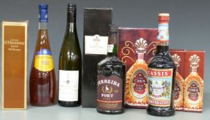 Seven bottles of assorted wines, spirits and liqueurs comprising Canton ginger liqueur, 500ml, 20%