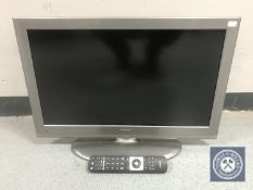 An Linsar 26 inch LED TV/DVD combi with remote