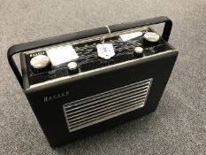 A vintage radio : Hacker Herald, model RP30.