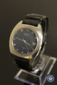 A gents stainless steel Seiko automatic centre seconds calendar wristwatch
