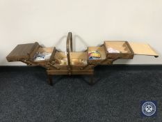 A concertina sewing box