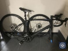 A specialised Diverge road bike