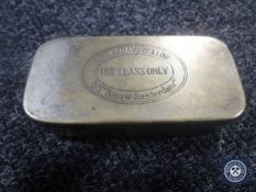 Of shipping interest : An interesting white metal snuff box or trinket box inscribed 'Holland