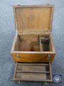 A mid 20th century shoe shine box
