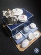 A tray of three boxed Sadler Classic Collection teapots,