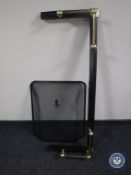 An extendable fire curb together with a spark guard