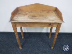 A Victorian pine washstand