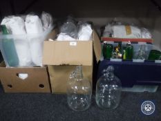 A large collection of one gallon demijohns and glass brewing bottles (Q)