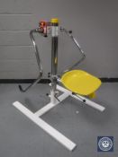 A hydraulic therapy exerciser