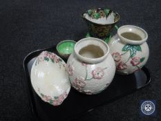 A tray of Maling jug,