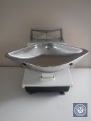 A set of mid 20th century Avery scales