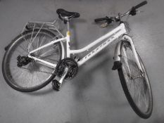 A lady's Ridgeback speed bike,