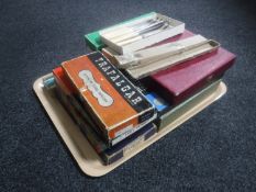 A tray of boxed table cutlery