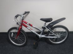 A boy's Las Palmas professional mountain bike