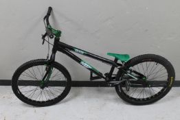 An Onza Zoot Jump Trial mountain bike