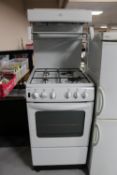 A New World gas cooker