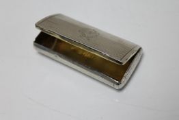 A George III silver snuff box by Thomas Hobbs, London 1803, length 8 cm.