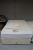 A bedstead supreme 2000 4'6 divan set