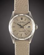 A GENTLEMAN'S STEEL & WHITE GOLD ROLEX OYSTER PERPETUAL DATEJUST WRIST WATCH CIRCA 1977, REF. 1601