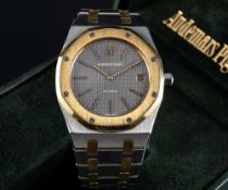A RARE GENTLEMAN'S LARGE SIZE STEEL & GOLD AUDEMARS PIGUET ROYAL OAK 