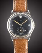 A GENTLEMAN'S LARGE SIZE STAINLESS STEEL OMEGA WRIST WATCH CIRCA 1930s, WITH BLACK 