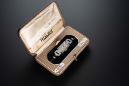 A FINE LADIES 18K SOLID WHITE GOLD & DIAMOND ROLEX COCKTAIL WRIST WATCH CIRCA 1920s, REF. 828