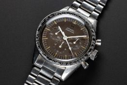 A RARE GENTLEMAN'S STAINLESS STEEL OMEGA SPEEDMASTER 