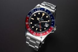 A GENTLEMAN'S STAINLESS STEEL ROLEX OYSTER PERPETUAL GMT MASTER BRACELET WATCH CIRCA 1968, REF. 1675