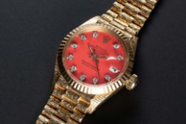 A RARE LADIES 18K SOLID GOLD ROLEX OYSTER PERPETUAL DATEJUST BRACELET WATCH CIRCA 1973, REF. 6917