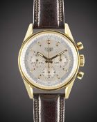 A GENTLEMAN'S 18K SOLID GOLD HEUER CLASSIC CARRERA CHRONOGRAPH WRIST WATCH CIRCA 2000, REF. CS3140