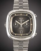 A GENTLEMAN'S STAINLESS STEEL HEUER SILVERSTONE AUTOMATIC CHRONOGRAPH BRACELET WATCH CIRCA 1970s,