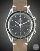 A GENTLEMAN'S STAINLESS STEEL OMEGA SPEEDMASTER PROFESSIONAL CHRONOGRAPH WRIST WATCH CIRCA 1990s,