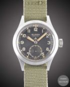 A GENTLEMAN'S BRITISH MILITARY BUREN GRAND PRIX W.W.W. WRIST WATCH CIRCA 1945, PART OF THE 