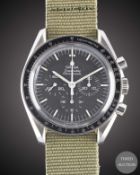 A GENTLEMAN'S STAINLESS STEEL OMEGA SPEEDMASTER PROFESSIONAL CHRONOGRAPH WRIST WATCH CIRCA 1990,