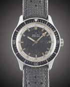 A GENTLEMAN'S STAINLESS STEEL ZENITH 