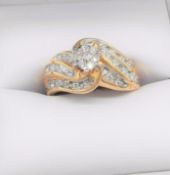 Crossover Diamond Set Cluster + Gold Band